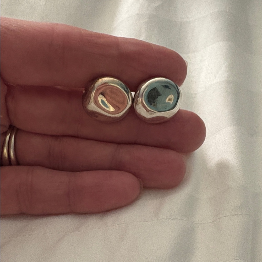 Classic Ippolita Silver Earrings - Picture 4 of 5